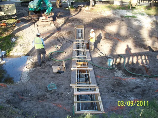 Weir%2BStructure 640w_0014_Background